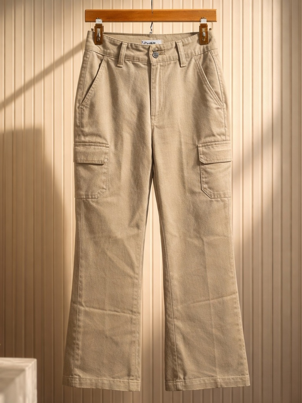Paige utility cargo pants women’s size 24 khaki mid rise straight leg - Picture 3 of 9